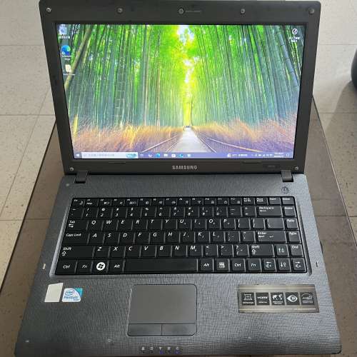 抵玩 Samsung R430 14 inch Notebook Laptop 睇片、文書、做功課、上網 非常方便快捷