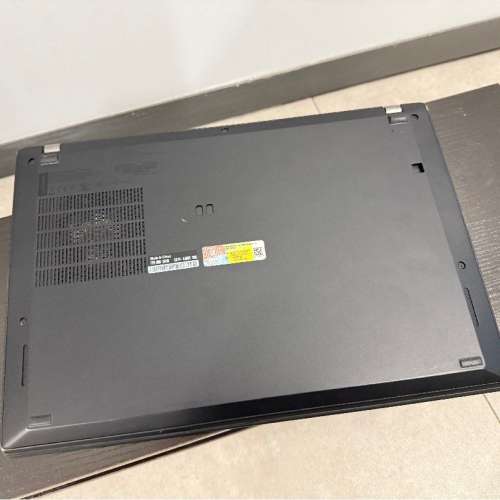 Lenovo Thinkpad X390 / i7-8565U / 16GB / 250SSD