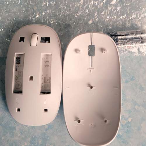 全新簡易包裝HP 惠普 HP 910 White BT Mouse Bluetooth 藍牙滑鼠