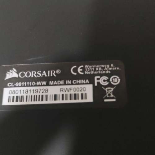 CORSAIR iCUE COMMANDER CORE XT 智慧型 RGB 照明與風扇轉速控制器