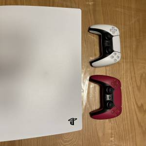 PS5 光碟版 連2個手制 已加2TB SSD predator gm7000