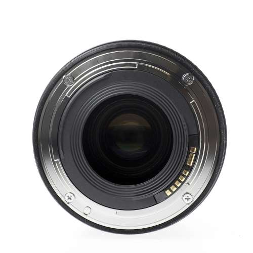 Canon EF 16-35mm f/4 L IS USM Zoom Lens [Near Mint]