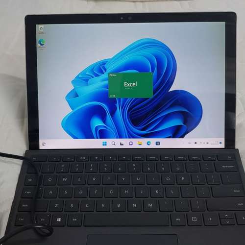 原裝 火牛鍵盤 Microsoft Surface Pro 6 代i5 256GB  連原裝鍵盤 原裝火牛  正版OF...