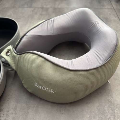 Sandisk 頸枕