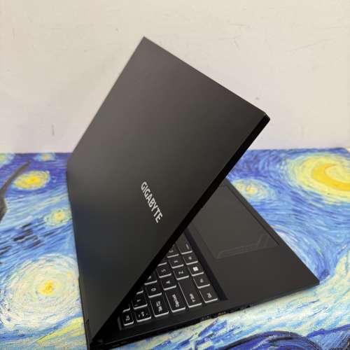 (性價比高🤩RTX 4060台灣名牌電競機) 技嘉 GIGABYTE i7-13620H/16,32,64GB Ram/256...