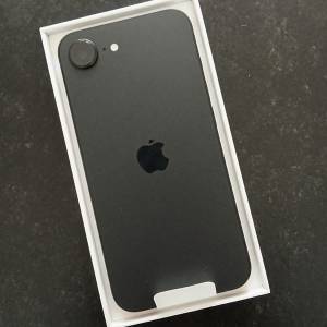 99.99新 new Apple iPhone 16e 512GB Black 黑色 全套有盒 100%電池健康度 保養到20...