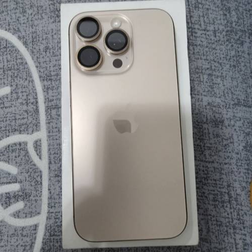 iPhone 16 Pro 256GB沙漠金（超過10個月保養）