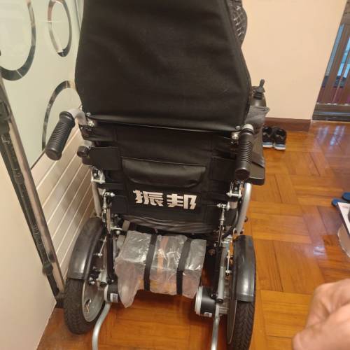 電動輪椅 9成新