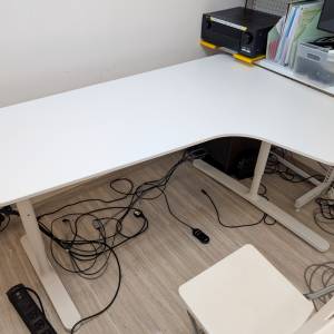 Ikea BEKANT corner desk right L形書檯/書枱/電腦枱 (白色 white) (160x110cm)