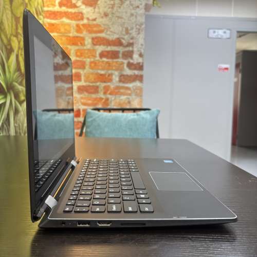 [360&deg; Flip] Lenovo Yoga 310 (4核 Intel / 11.6" 高清 / Win 11 / 永久Office / ...