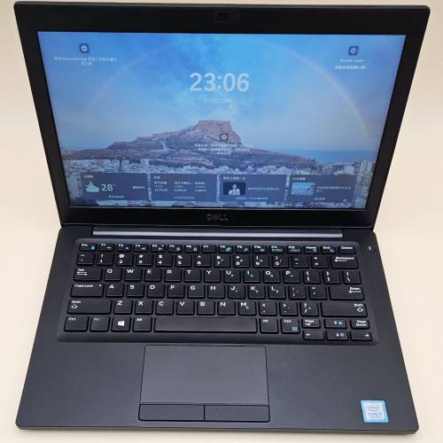 Latitude 7290 12.5" Dell i5-8350U 8g ram 256g SSD