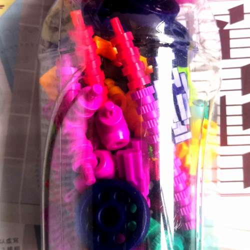 toy buy1  fig 1,2,3  give free 1 fig 4,5