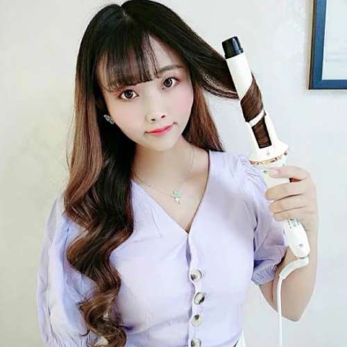 90%NEW 捲髮夾 捲髮器 捲髮棒 Hair Curler  $50一件