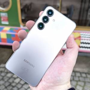 Samsung galaxy s25 99%新