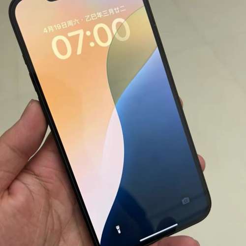 iPhone 12 Pro Max 512G ，健康度99%，使用流暢。