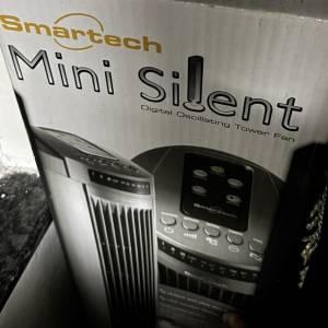 Smartech  風扇 帶遙控器 (100% 正常) 包括盒子或手冊