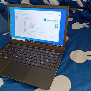 14 inch full HD laptop computer