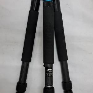 Coman 科曼TN-256C 碳纖維  三腳架 單腳架