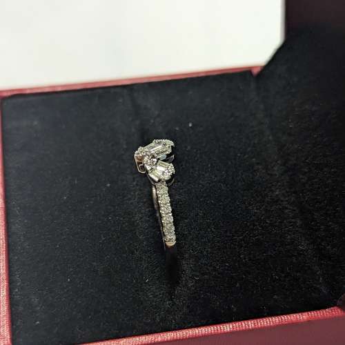 18k金南非美鑽鑽石戒指