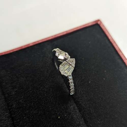 18k金南非美鑽鑽石戒指