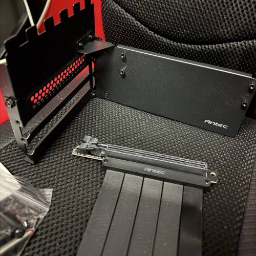 ANTEC PCI-E 4.0 RISER CABLE VERTICAL BRACKET KIT 顯示卡直立