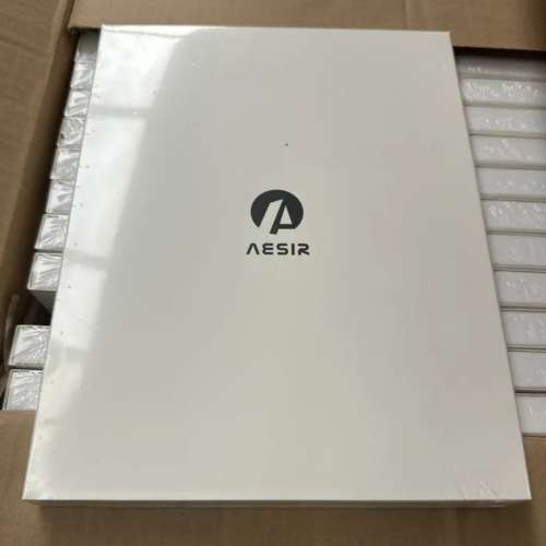 AESIAESIR 16寸 MacBook Pro皮套 ，全新盒裝正品