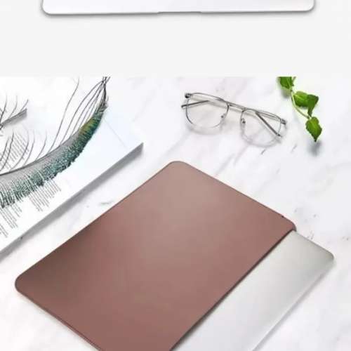 AESIAESIR 16寸 MacBook Pro皮套 ，全新盒裝正品