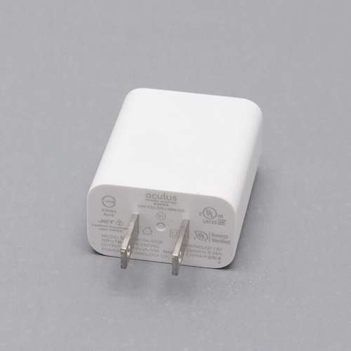 全新 oculus AN10A-050P USB-C Power Adapter 旅行 火牛 充電器