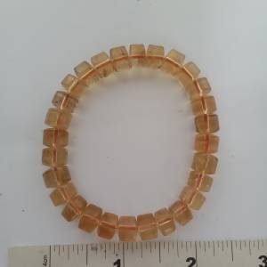 天然聚財黃晶8mm桶珠手串，原價500元，現售350元，no.B21.6.25