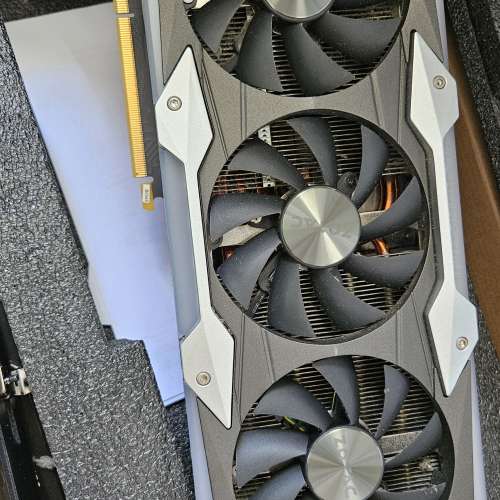 ZOTAC GeForce GTX 1080 Ti AMP Extreme