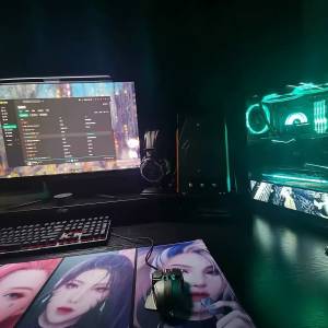 Intel® Core™ i9 第11 代 高端水冷電競遊戲/剪片電腦主機，頂配16G 記憶體，4G 遊...
