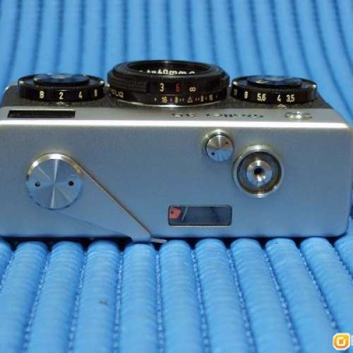 早期德國製 ROLLEI 35 Carl Zeiss Tessar 40 / f3.5 經典相機