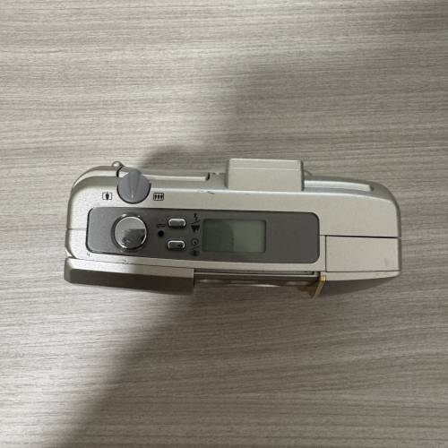 Nikon 菲林 傻瓜相機 有閃光燈 9新 zoom110s