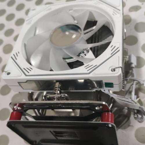 AM4 塔散熱器 4銅管 包兩把白色ARGB風扇