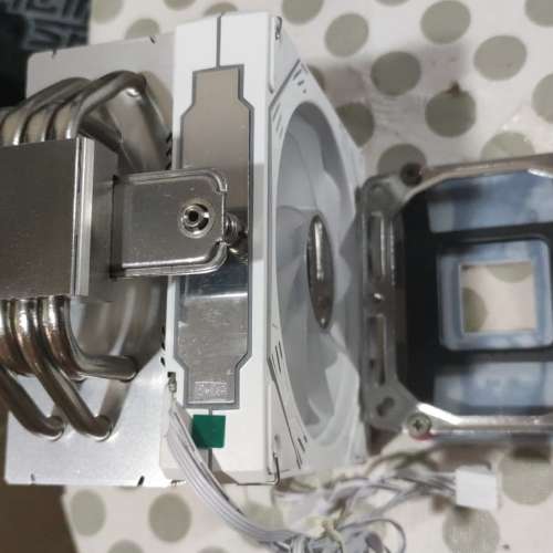 AM4 塔散熱器 4銅管 包兩把白色ARGB風扇