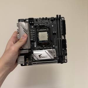 9700k Z390i Crucial 32gb ram