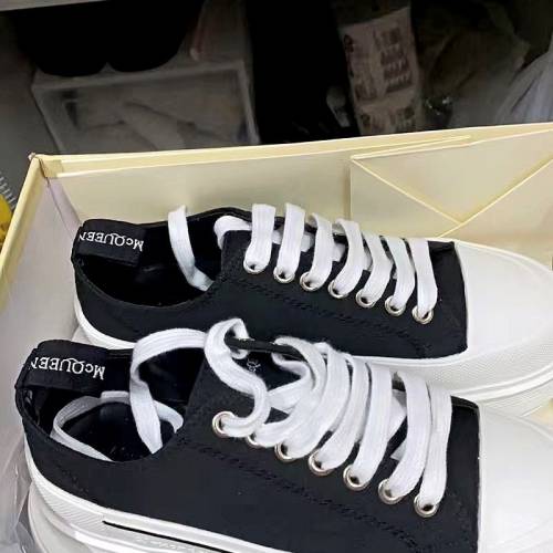 Alexander McQueen Tread Slick 女裝鞋