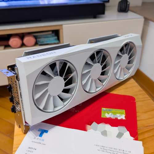 港行有保 XFX Quicksilver RX 9070XT 16G 白色 (NOT RTX4080 5060ti 5070ti 5080)