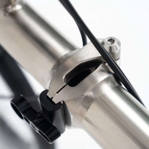 (最新顏色 鍍鎳版 車架組已接受預訂 ) 2025 ACEOFFIX C5 5速 黑色碳前叉鋁合金折叠...