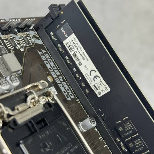 Lexar 32g 2666 + MSI B460M-A PRO 10代底板 送wifi card