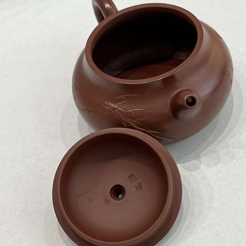 一廠徒工班 - 顧景舟輔導 - 桂珍蓋款 -底款中國宜興 -  紫砂茶壺100cc