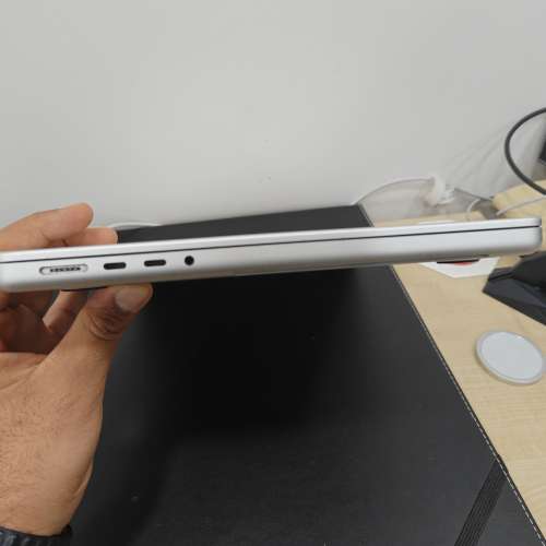 MacBook Pro 14吋, M1 Pro, 16GB RAM, 512GB SSD