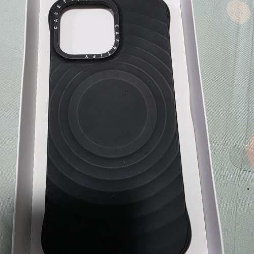 Ripple Case - Black Essentials by CASETiFY