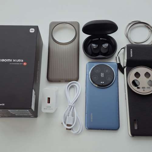 90%新 小米14 Ultra 16+1TB 龍晶藍色 國行雙卡 連 攝影手柄套裝 & Soundpeats運動...