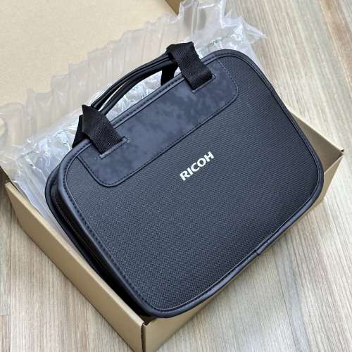 100%NEW：RICOH - PJ WXC1110 便攜式短焦微型投影機