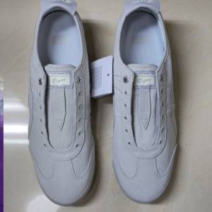 Onitsuka tiger 灰色 grey  mexico 66 SD SLIP-ON