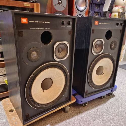 JBL 4312b