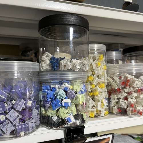 【清倉多買多送】客製化鍵盤配件 機械軸 鍵帽 清倉價