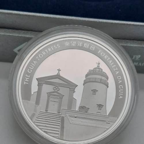 澳門2014年馬年精鑄紀念銀彩幣 1 盎司/連原裝盒/證書/限量發行8000粒