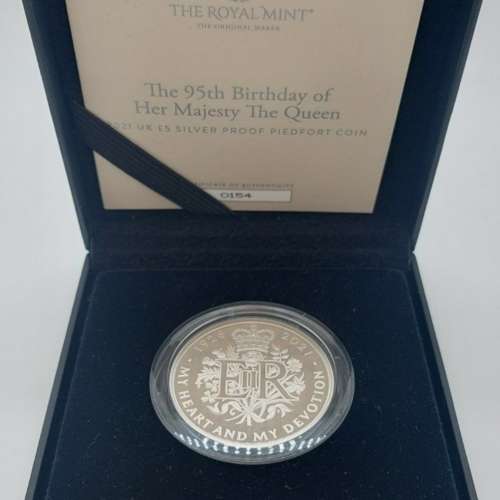 2021 QUEENS 95th BIRTHDAY SILVER PIEDFORT &pound;5 IN CASE OF ISSUE WITH COA/2安士...